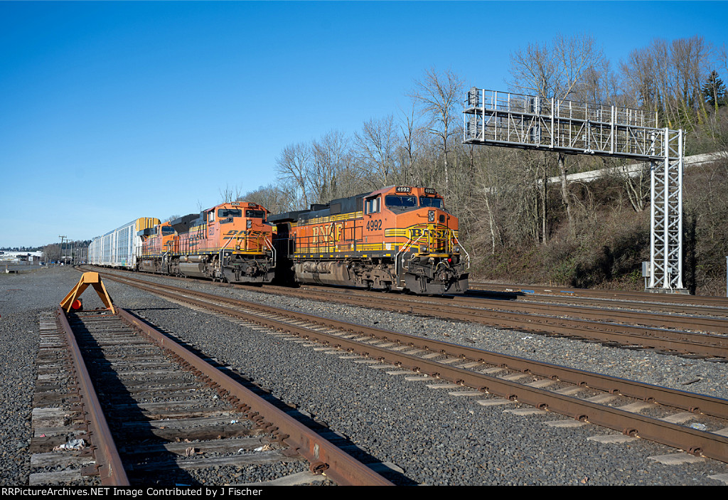 BNSF 4992